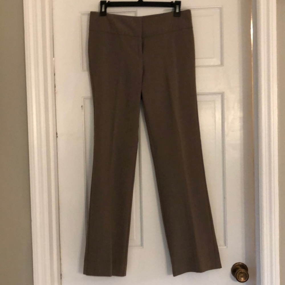 Size 4 Short, Kenneth Cole Pants, Taupe Color